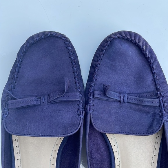 Adrienne Vittadini Purple Suede Flat Sandals with bow - size 9.5 Women’s flats - Picture 2 of 5